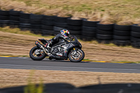 anglesey-no-limits-trackday;anglesey-photographs;anglesey-trackday-photographs;enduro-digital-images;event-digital-images;eventdigitalimages;no-limits-trackdays;peter-wileman-photography;racing-digital-images;trac-mon;trackday-digital-images;trackday-photos;ty-croes